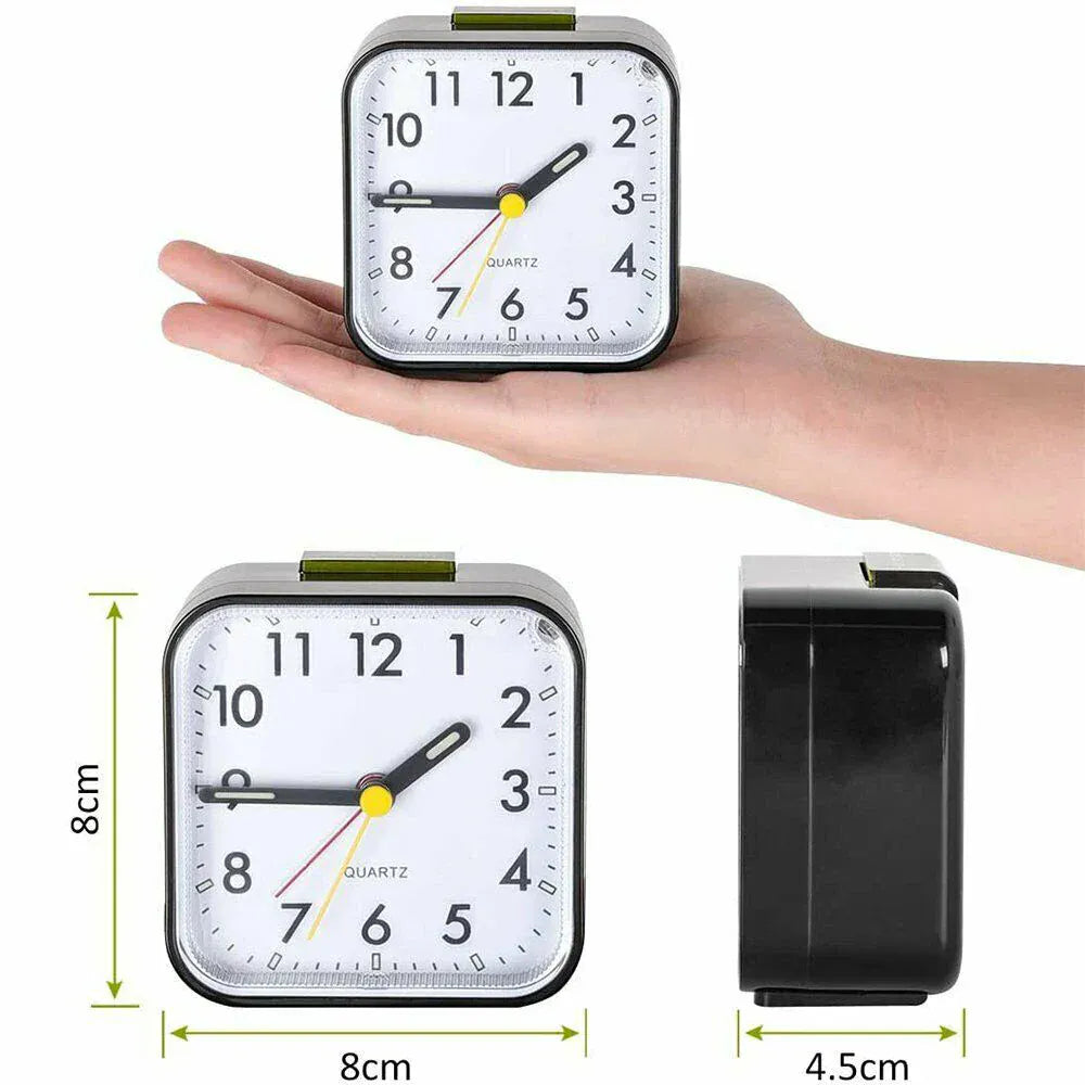 Analoge Wekker Vierkant Met Lampje Nachtlampen