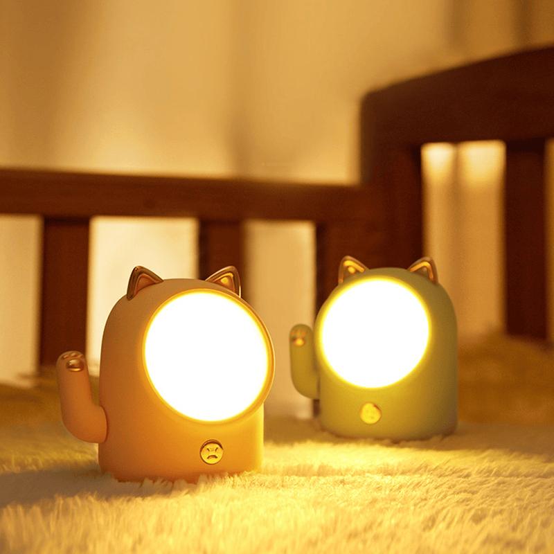 Gelukbrengend Kat LED Nachtlampje 12x9x9 cm Nachtlampen