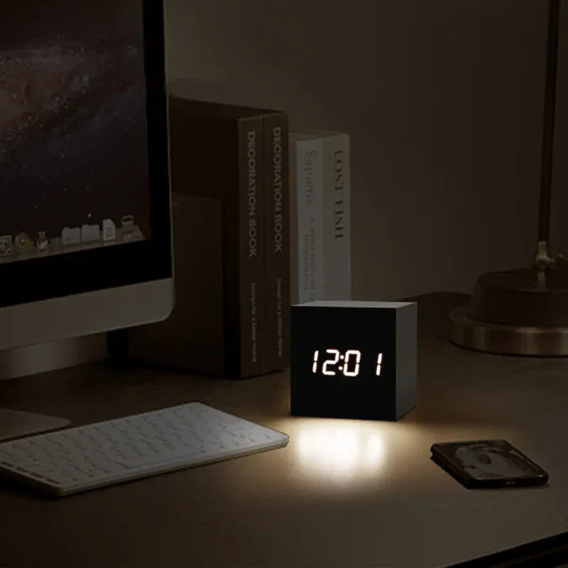Houten Digitale Wekker ZenWood Nachtlampen