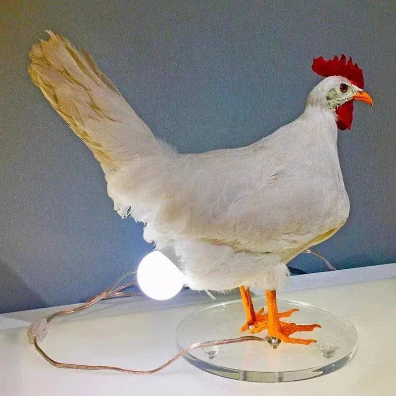 Kip Lamp LED Nachtlicht Met Realistische Resin Afwerking AssPool Nachtlampen