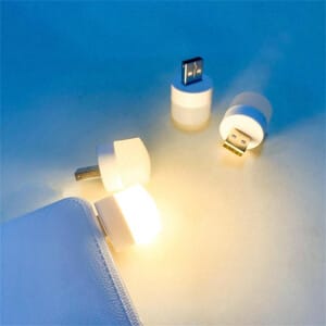 LED Bol Stekker Nachtlampje Zacht Licht 3.5 x 9 x 6.5 cm Nachtlampen