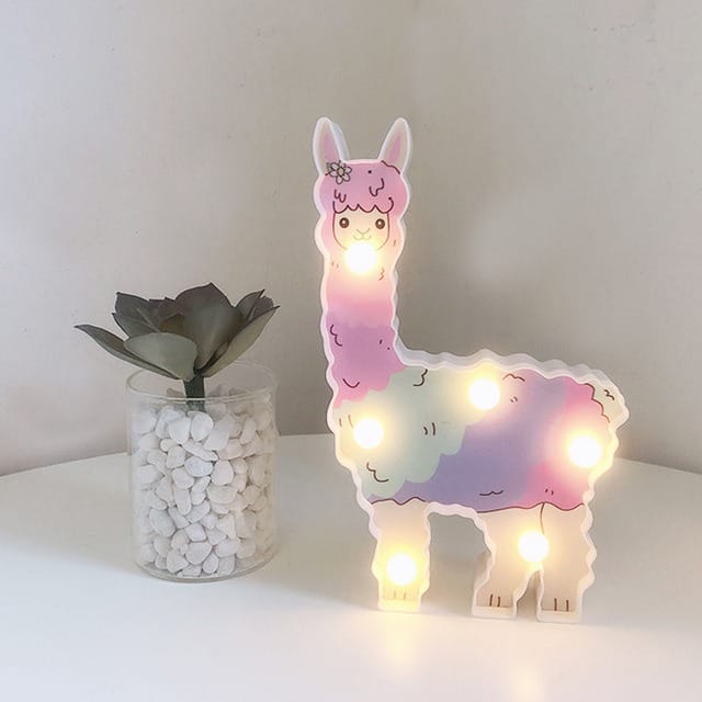 Roze Lama Wandlamp 20x22 cm Met LED-Lamp Nachtlampen