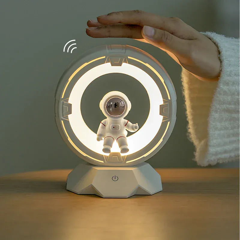 SpaceLumi LED Astronautenlamp Nachtlampen