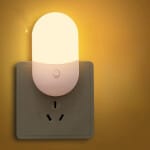 Tweekleurig LED Nachtlampje 8x5 cm Nachtlampen
